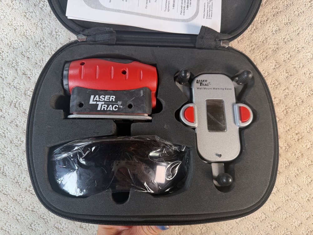 Craftsman Laser Trac Level Kit Red Metal Case Included Compact laser